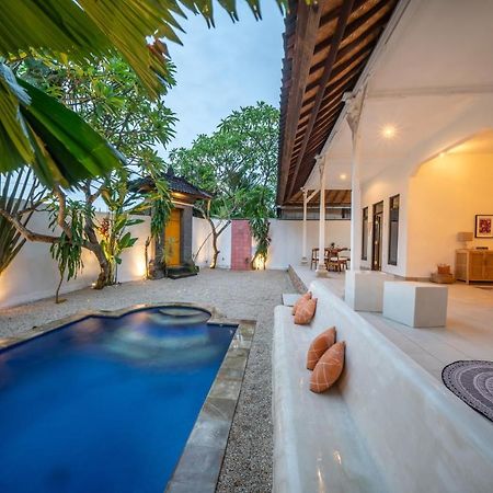 Villa Dadirri - In The Heart Of Seminyak - Walking Distance From Restaurants, Bars And Beach - Perfect Location Eksteriør bilde