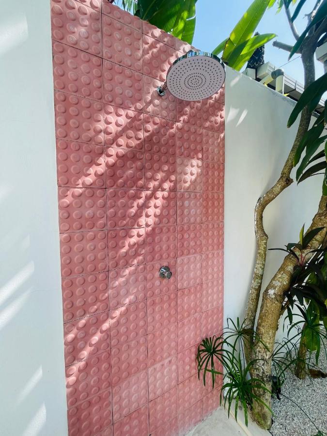 Villa Dadirri - In The Heart Of Seminyak - Walking Distance From Restaurants, Bars And Beach - Perfect Location Eksteriør bilde