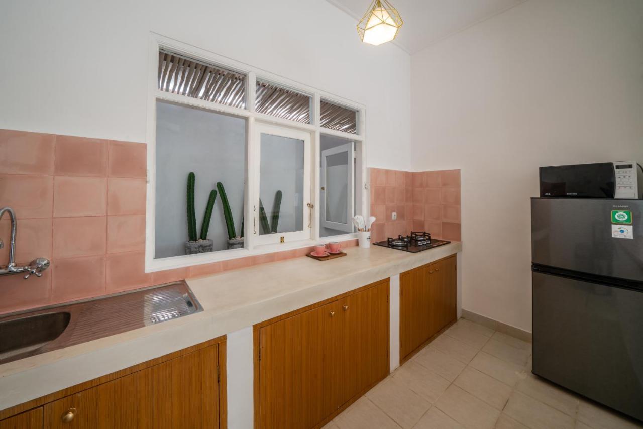 Villa Dadirri - In The Heart Of Seminyak - Walking Distance From Restaurants, Bars And Beach - Perfect Location Eksteriør bilde